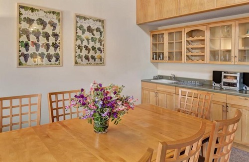 Killington House | Northbrook Townhouse #2