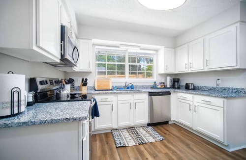 Orange Park House | Northeast Florida Retreat