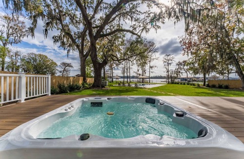 Southside House | Northeast Florida Retreat