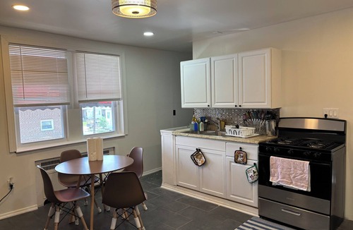 Foxcroft Square Apartment | Northeast Navy Base