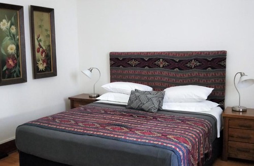 Castlemaine House | Northern Arts Hotel