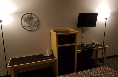 Park Falls Hotel | Northern Lights Inn