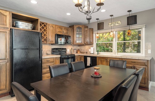 Cheboygan Cottage | Northern Tranquility on Black Lake