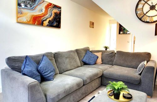 Cleedownton House | Northfield Home