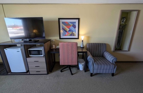 Chelmsford Hotel | Northland Motel