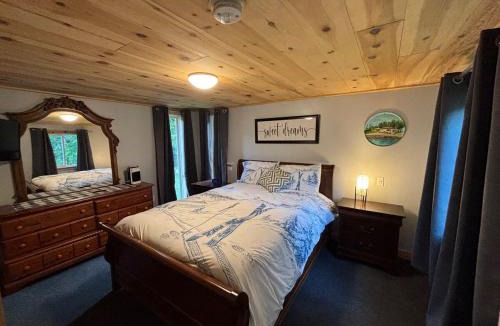 Algoma District House | Northland Retreat
