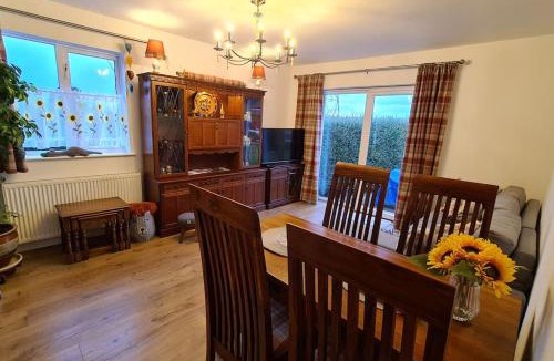 Kirkhill Apartment | Northlea-Scottish style cottage
