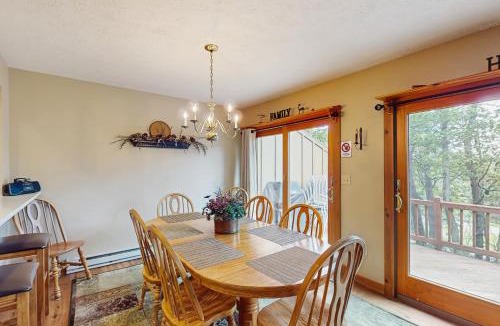 Tannersville House | Northridge 467