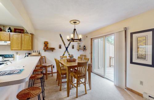 Tannersville House | Northridge 472