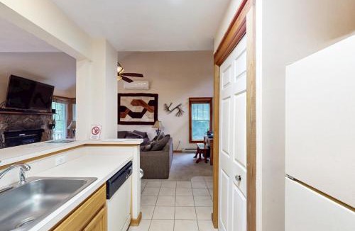 Tannersville House | Northridge 472