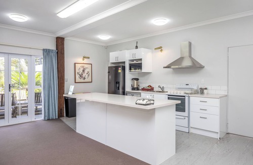 Wainui Cabin | Northridge Country Lodge