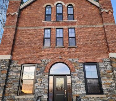 Strong Hotel | Northridge Inn & Resort