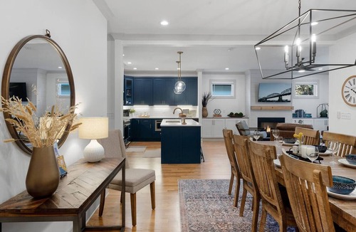 North Chattanooga House | Northshore Coolidge Retreat - Spacious New Build!