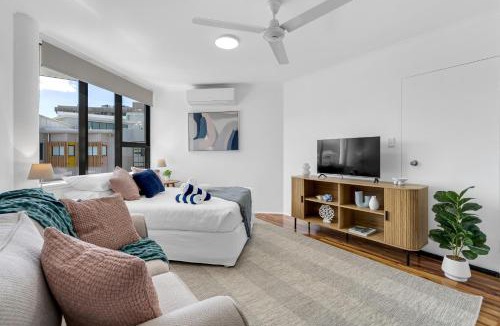 Cairns North Apartment | Northshore Haven Studio