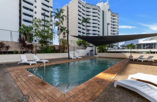 Cairns North Apartment | Northshore Haven Studio