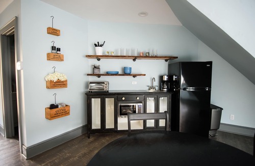 Northside Apartment | Northshore Studio Apartment - Full space