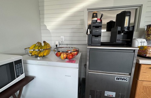 Vermilion Bay Hotel | NORTHSIDE MOTEL
