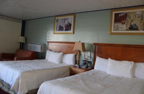 Williamstown Hotel | Northside Motel - Williamstown