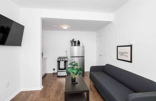 Northside Apartment | Northside Suites 4 – Your Perfect Vacation Haven!