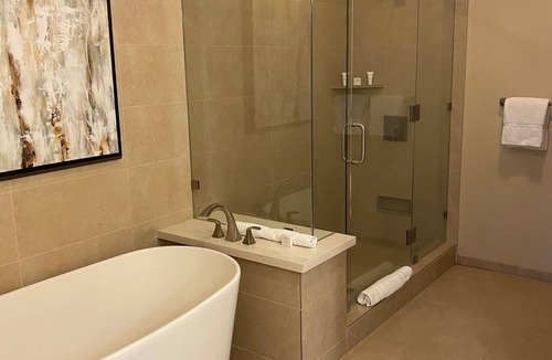 Truckee Resort | Northstar Lodge 2 BD/2Bath Sleeps 6 Condo: Ski-in/Ski-out