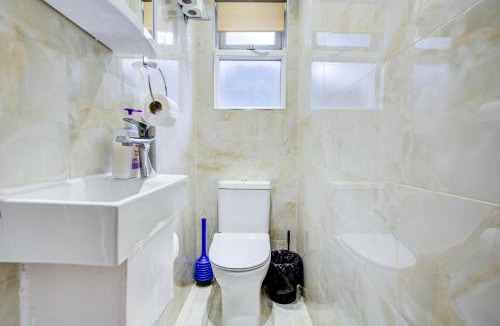 Dudden Hill Hotel | Northwest Hotel