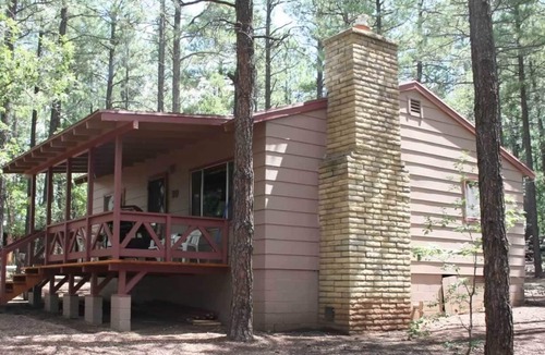 Pinetop-Lakeside Cabin | Northwoods (#10) Cabin in the Pines