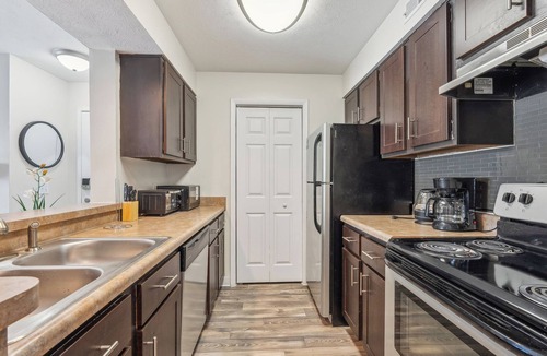 Columbus Apartment | Northwoods 8083-2D I 2 Bed 2 Bath