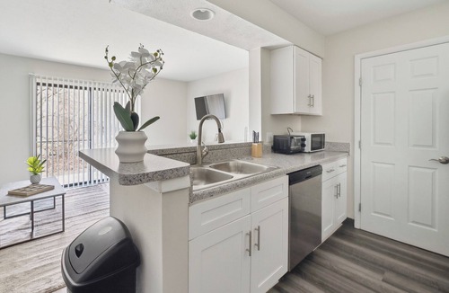 Columbus Apartment | Northwoods Apt 8091 -2A I 2 Bed 1 Bath