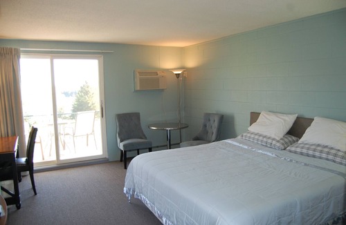 Barnum Hotel | Northwoods Inn LLC