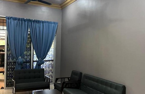 Jerantut House | Norul Homestay