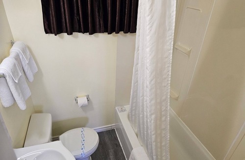 Wahnapitae Hotel | Norvic Motel