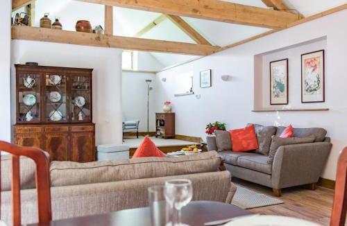 Sittingbourne House | Norwood Dairy