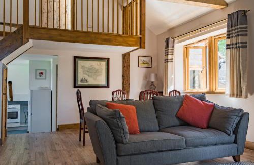 Sittingbourne House | Norwood Dairy