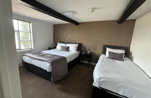 Newport Hotel | Norwood House