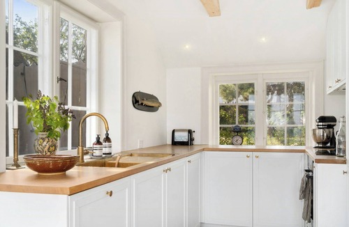 Nykobing Sjaelland House | Nostalgia in thatched house in Odsherred