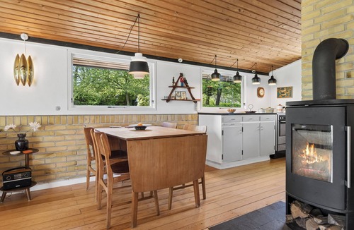 Jægerspris House | Nostalgic 1960s idyll