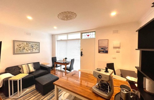Maribyrnong Apartment | NOT AVAIALBLE