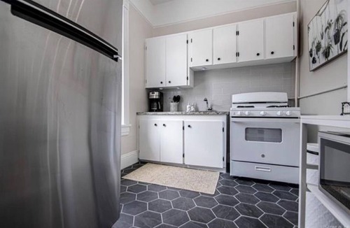 Downtown Little Rock Apartment | Not far from "Villa Mare" Located in the Historic Quapaw Quarter.