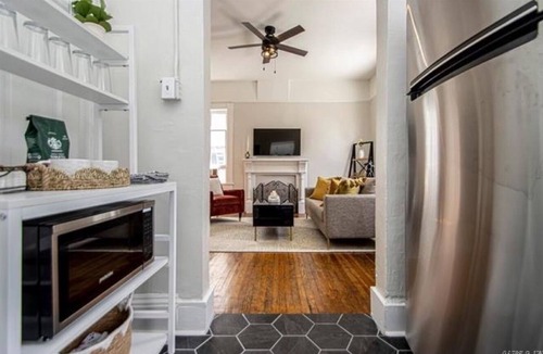 Downtown Little Rock Apartment | Not far from "Villa Mare" Located in the Historic Quapaw Quarter.