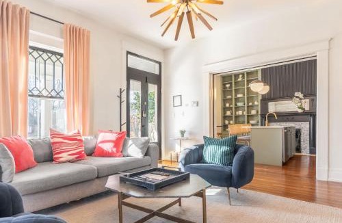 Historic Waverly House | Notes of Southern Charm - Walkable to Food & Shops