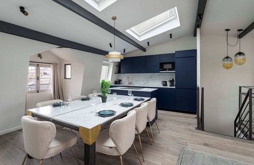 Saint-Victor Apartment | Notre-Dame Family Retreat - Authentic Paris Duplex