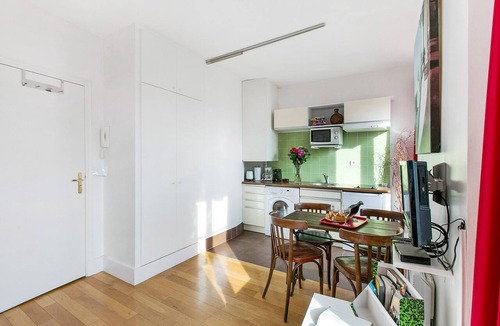 Notre Dame Apartment | Notre-Dame Panorama — Stay in the Very Heart of Paris