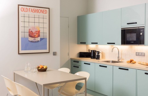 Latin Apartment | Notre Dame Paris Suite