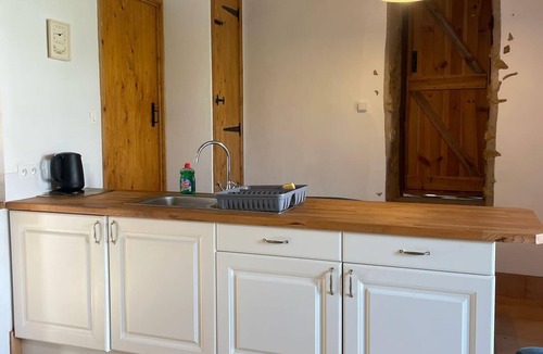 Roussines Apartment | Notre Refuge à Montbroux