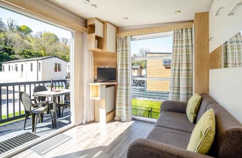 Saltash Resort | Notter Bridge Holiday Park