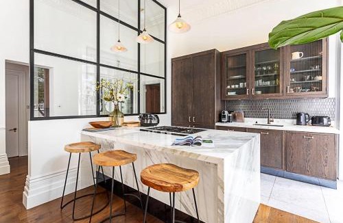 Pembridge Apartment | Notting Hill Charm Central 2-Bed Gem