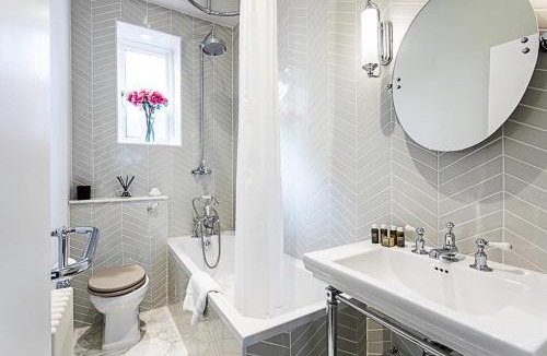 Pembridge Apartment | Notting Hill Charm Central 2-Bed Gem