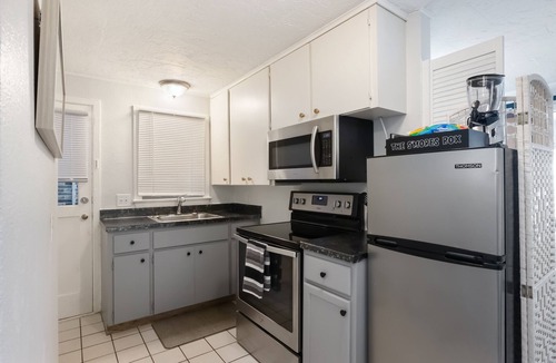 South Sarasota Villa | Nottingham Beach Bungalow near Siesta Key