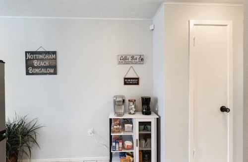 South Sarasota Villa | Nottingham Beach Bungalow near Siesta Key