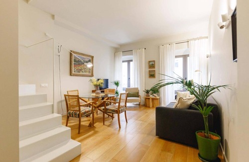 El Mercadal Apartment | Nou 3 - Holiday Apartment Rental in Girona | Bravissimo